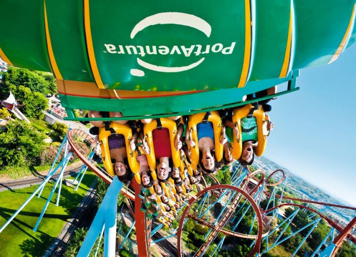 Allacciatevi le cinture e tenetevi forte: il brivido è di casa a PortAventura