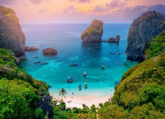 Thailandia 2025: Nuove Regole d’Ingresso per i Viaggiatori Stranieri