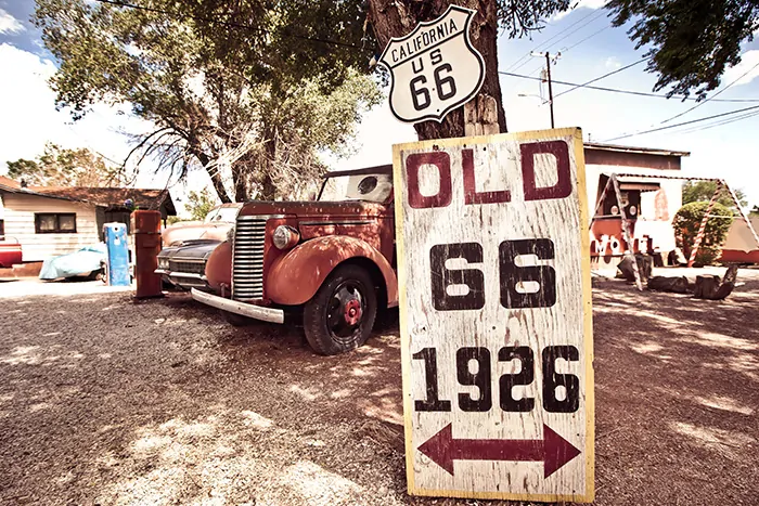 Diretti verso la California attraverso la mitica Route 66
