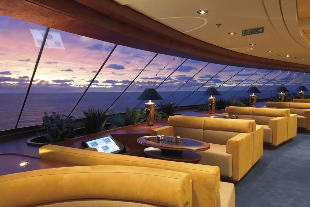 Top Sail Lounge