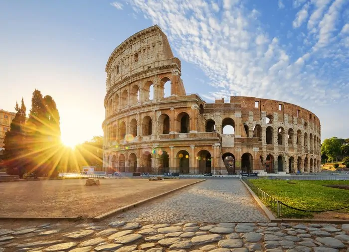 Le 10 destinazioni vicine ed economiche per viaggiare nel 2023