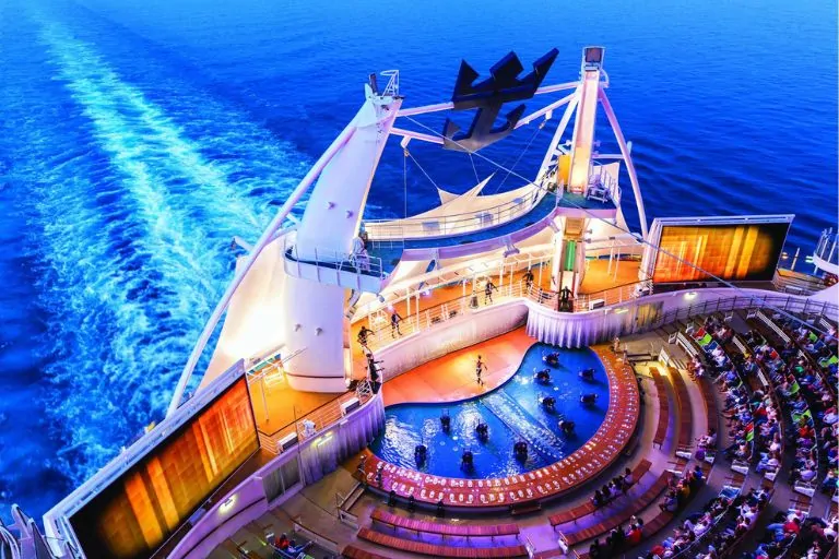 Aquatheatre